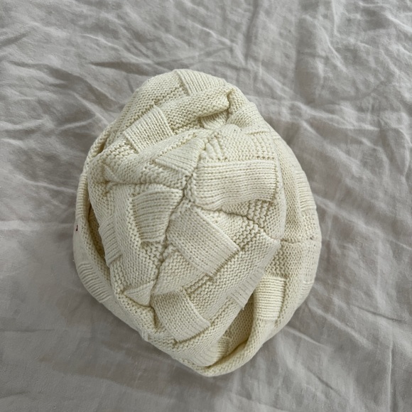 Supreme Basket Weave Beanie - Picture 5 of 10